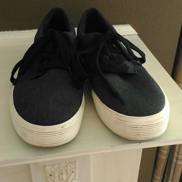 Polo by Ralph Lauren Felton canvas sneakers - Picture 4 of 4